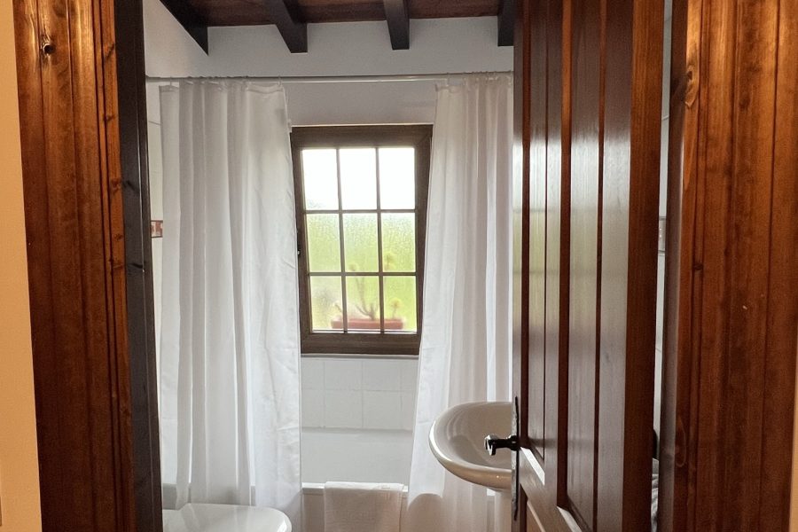 Habitaciขn doble 5